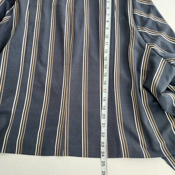 Torrid Plus Size 6X Blue Stripe Crepe Cut Away Blazer NWT - Picture 4 of 12